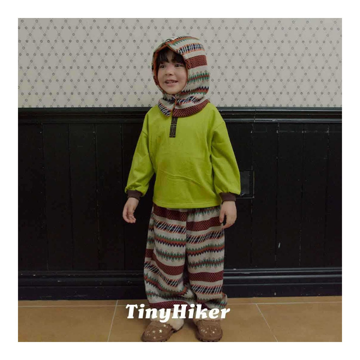 Tiny Hiker トムソーヤ ヘンリーネックTシャツ
