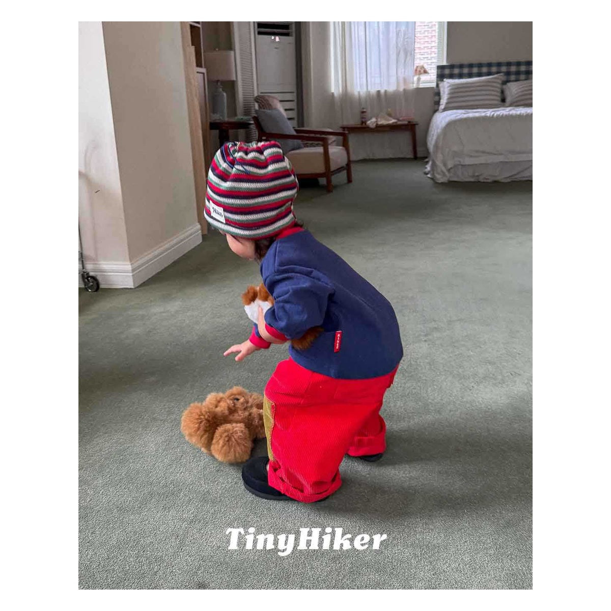 Tiny Hiker トムソーヤ ヘンリーネックTシャツ