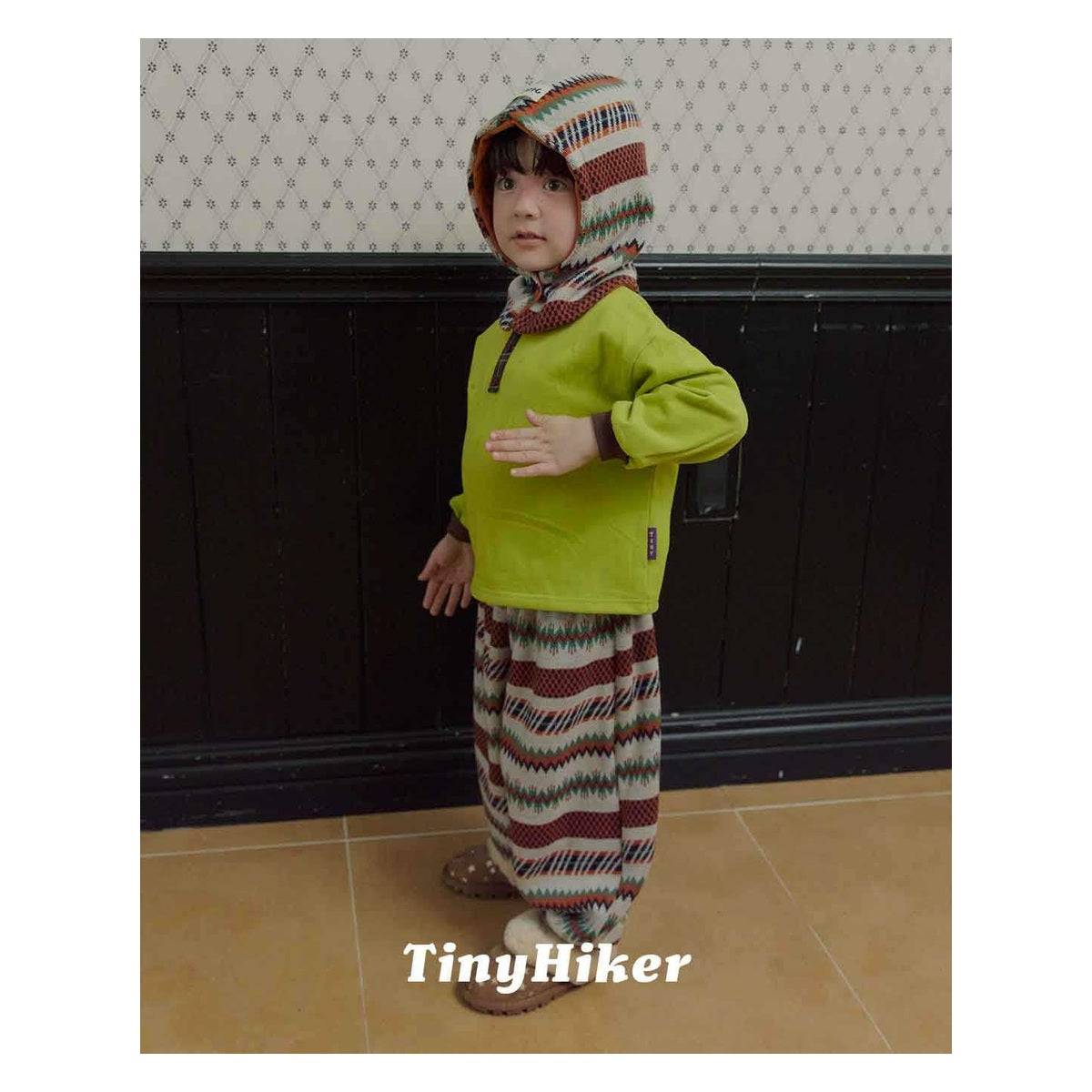Tiny Hiker トムソーヤ ヘンリーネックTシャツ