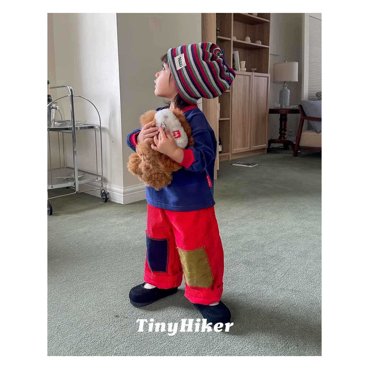 Tiny Hiker トムソーヤ ヘンリーネックTシャツ