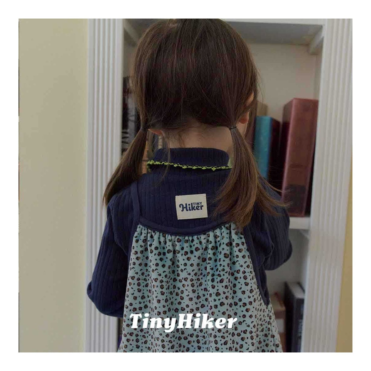 Tiny Hiker ダックフィンコートポラティダックフィットピンコートタートルネック