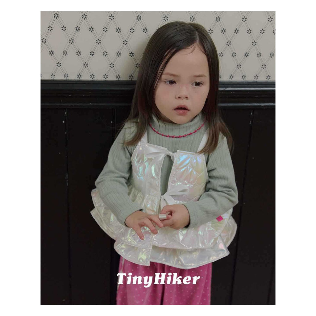 Tiny Hiker ダックフィンコートポラティダックフィットピンコートタートルネック