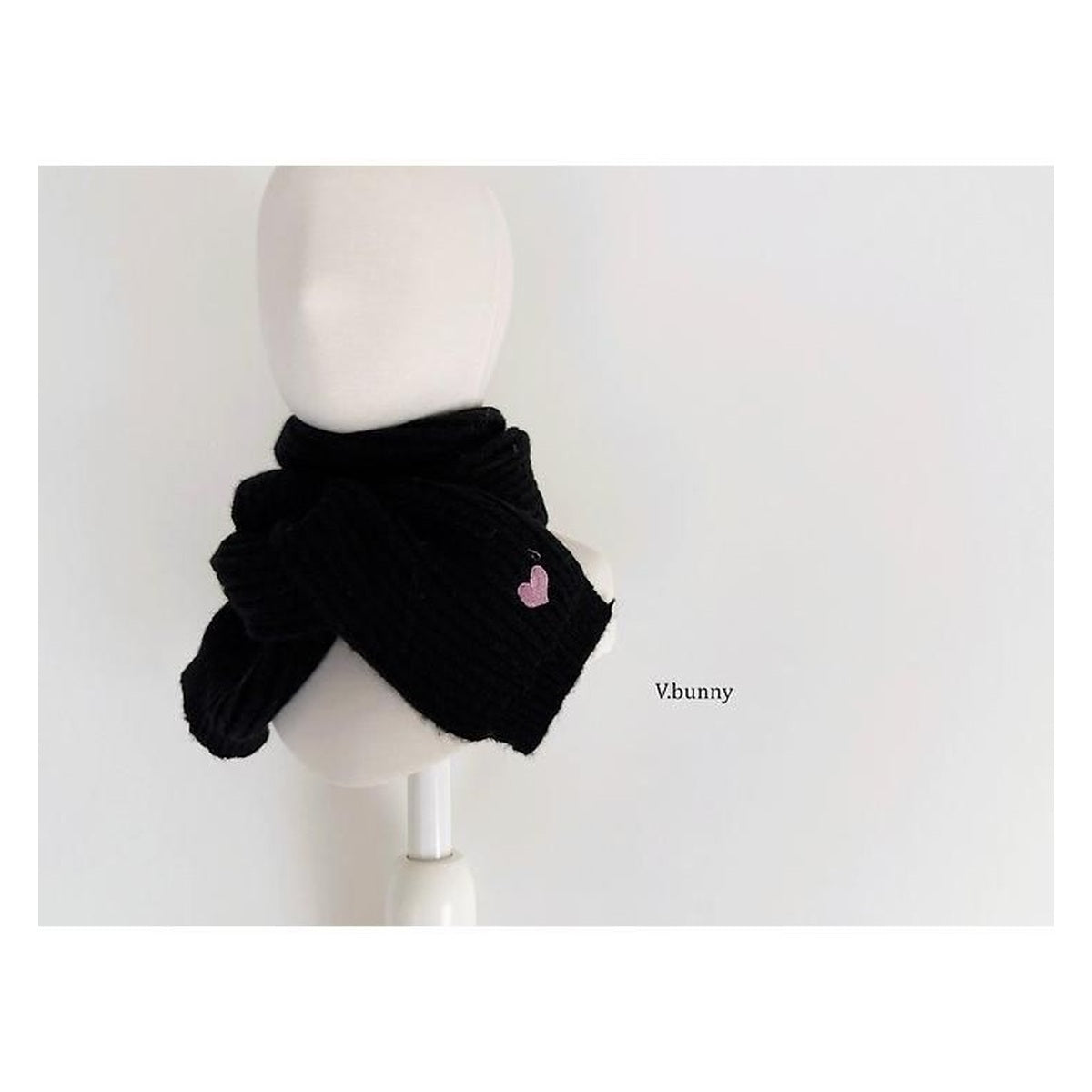 V.bunny ハート刺繍マフラー FREE