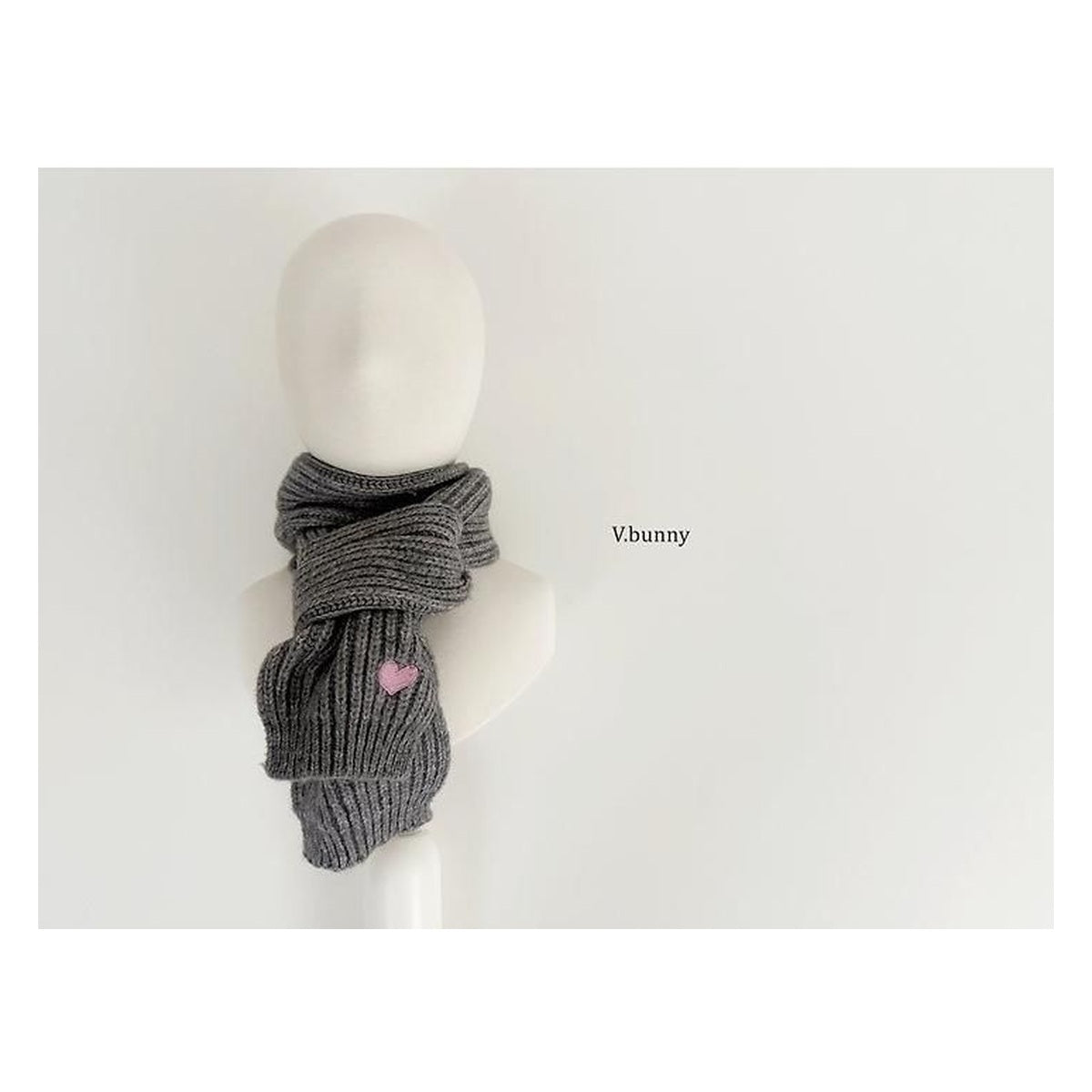 V.bunny ハート刺繍マフラー FREE