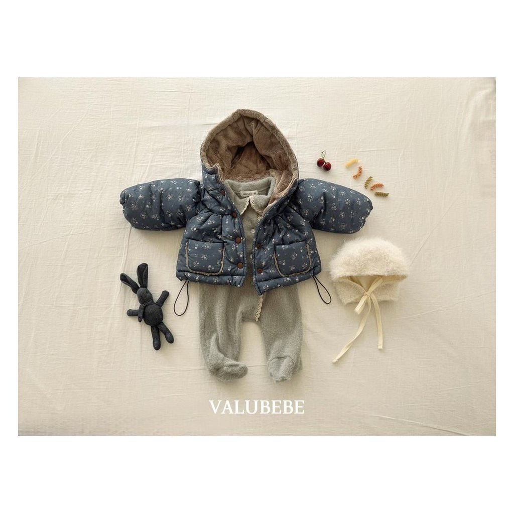 Valu bebe ブランシャーリングパーカージャンパー