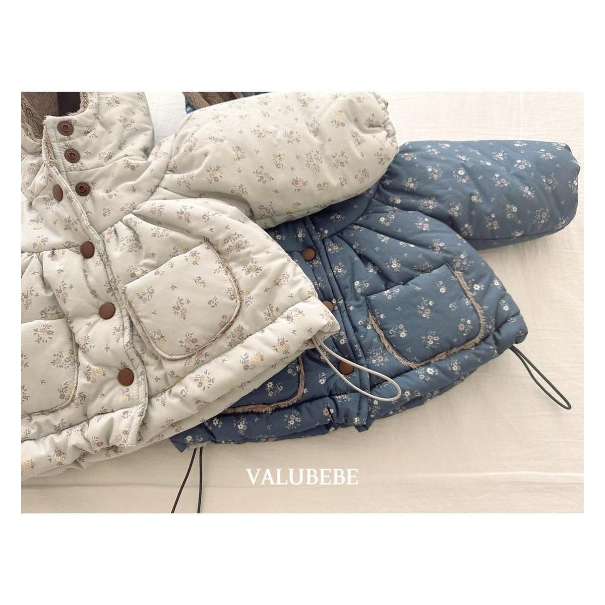 Valu bebe ブランシャーリングパーカージャンパー