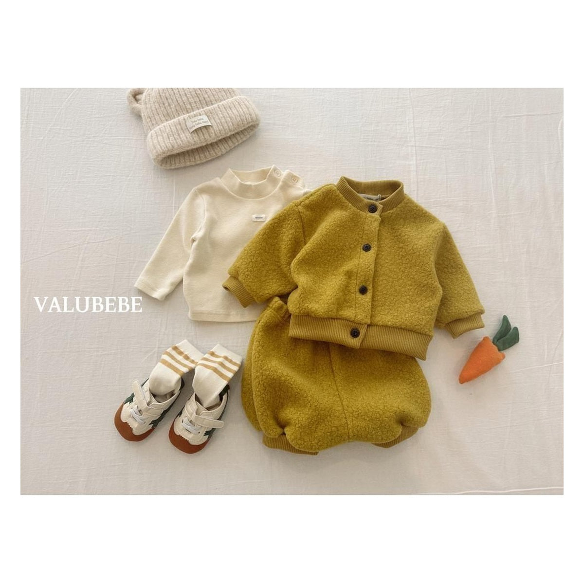Valu bebe ソリッドリブネックT