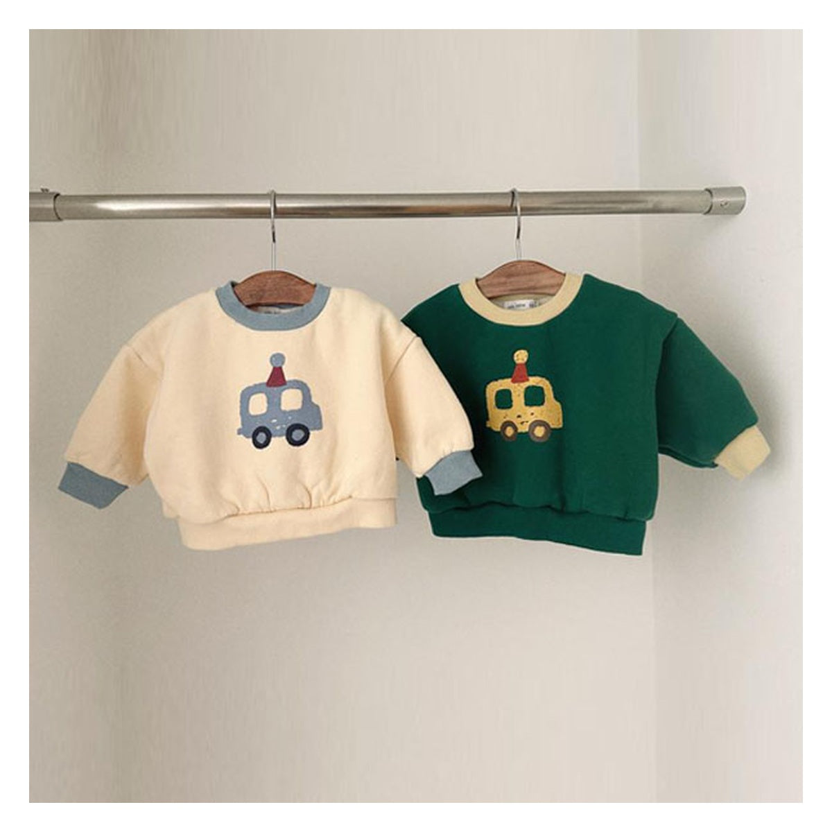 Valu bebe ブンブンカー スウェット