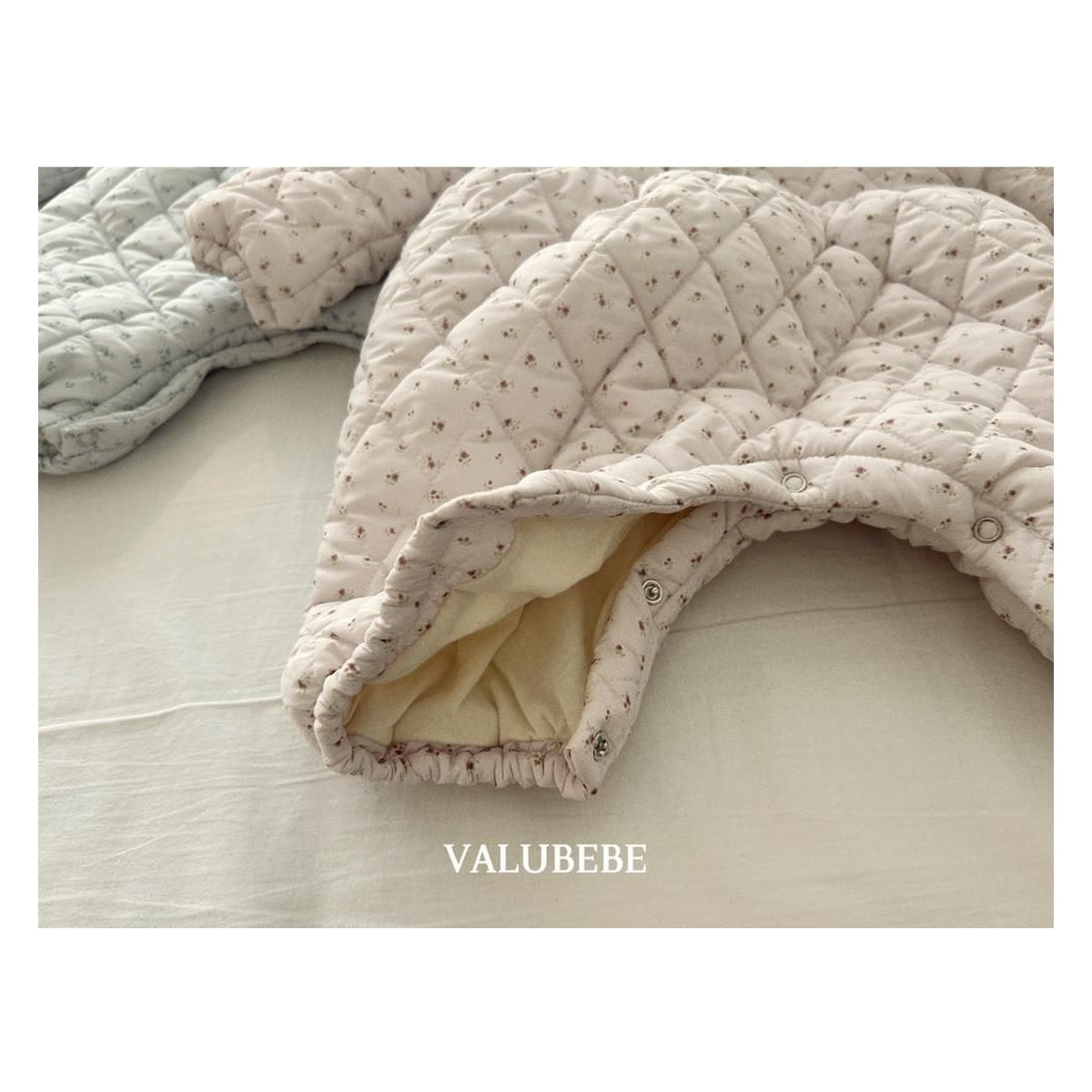 Valu bebe シャーベットフラワーパディングセットアップ